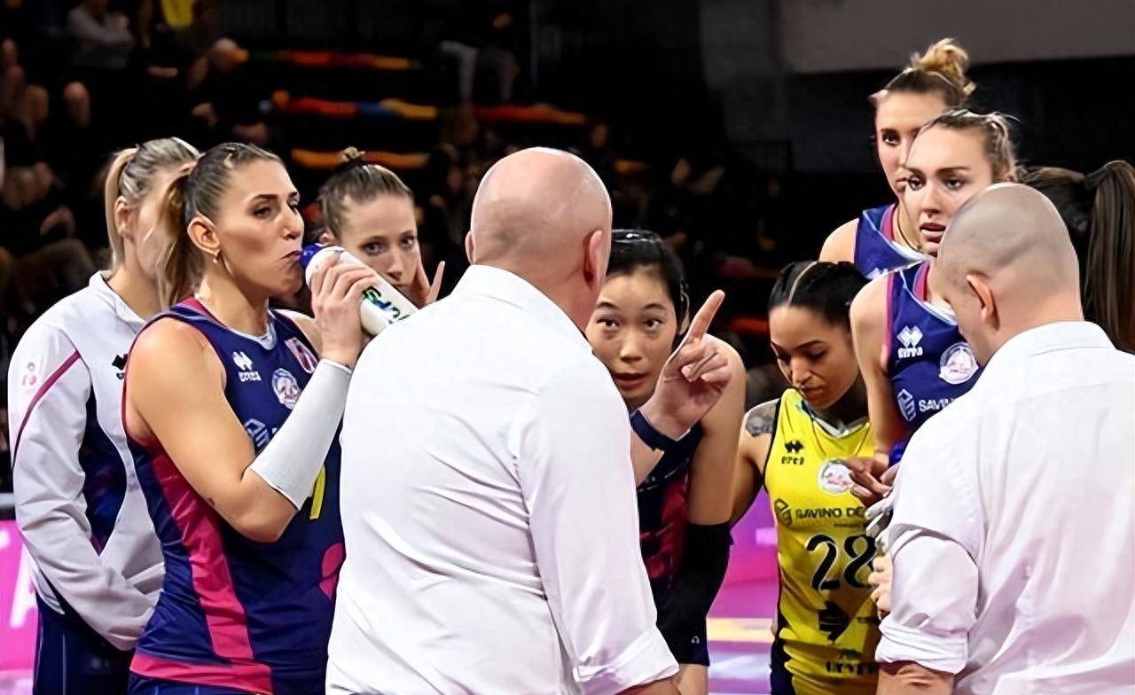 开云在线-Ning重要时刻爆冷，法国队带队取胜！引发球迷热议(法国队状态)